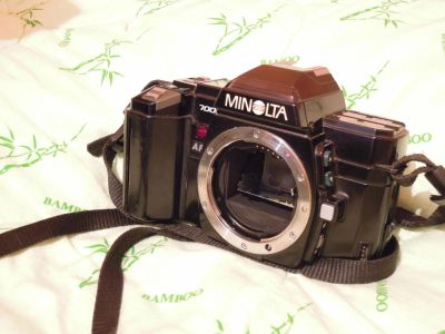Лот: 10779159. Фото: 1. Minolta 7000 видавшая виды. Плёночные зеркальные