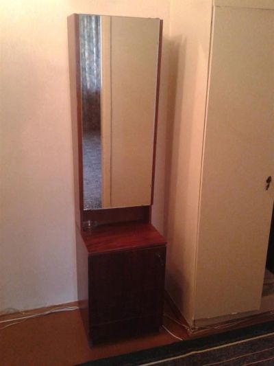 Лот: 3154179. Фото: 1. Тумбочка в прихожую. Прихожие, гардеробные