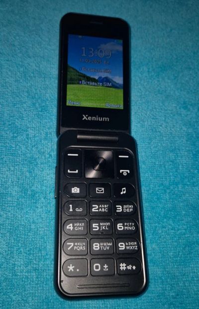 Лот: 25776549. Фото: 1. Xenium X680. Кнопочные мобильные телефоны