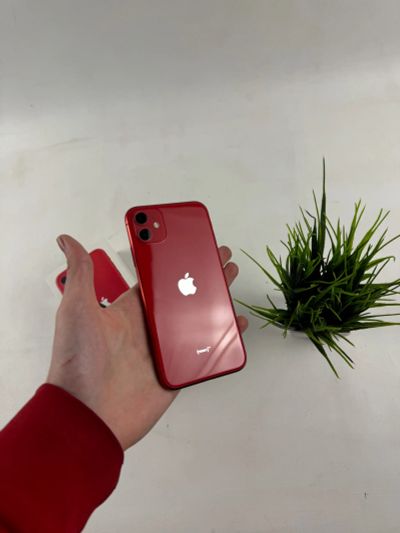 Лот: 25274610. Фото: 1. iPhone 11 128GB. Смартфоны