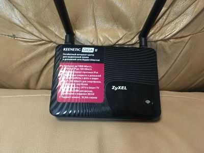 Лот: 11648989. Фото: 1. Wi-Fi роутер ZYXEL Keenetic Giga... Маршрутизаторы (роутеры)