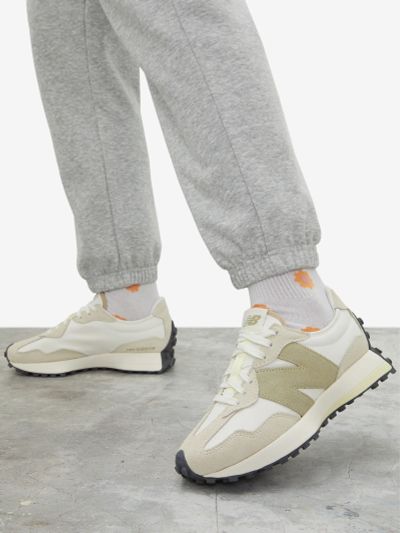 Лот: 22458729. Фото: 1. Кроссовки женские New Balance... Другое (одежда, обувь, галантерея)