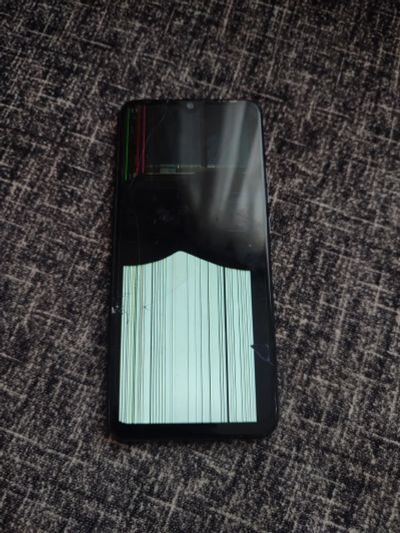 Лот: 19832802. Фото: 1. TECNO SPARK 5 Air Смартфон. Кнопочные мобильные телефоны