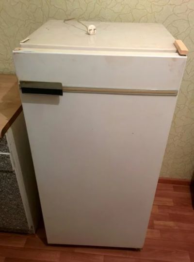 Лот: 5500309. Фото: 1. Холодильник Неисправный. Холодильники, морозильные камеры