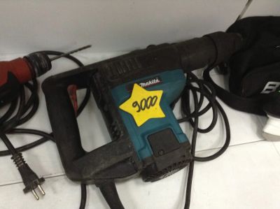 Лот: 8260605. Фото: 1. Отбойный молоток Makita pa6-gf30. Электроинструмент