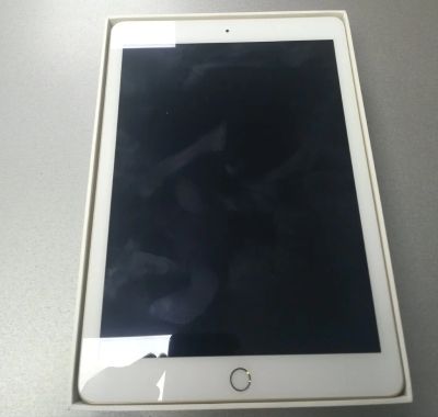 Лот: 14762639. Фото: 1. iPad A1822. Дисплеи, дисплейные модули, тачскрины