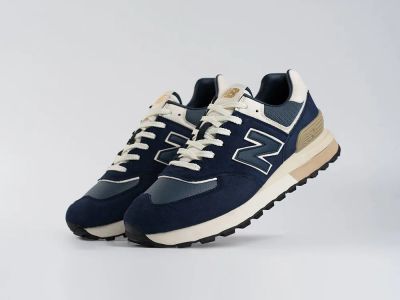 Лот: 25045685. Фото: 1. Кроссовки New Balance 574. Кеды, кроссовки, слипоны