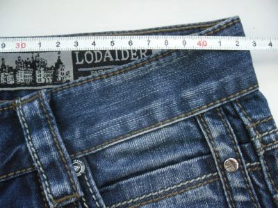 Лот: 14701583. Фото: 1. джинсы Lodaider (размер 50 L33... Брюки, джинсы, шорты