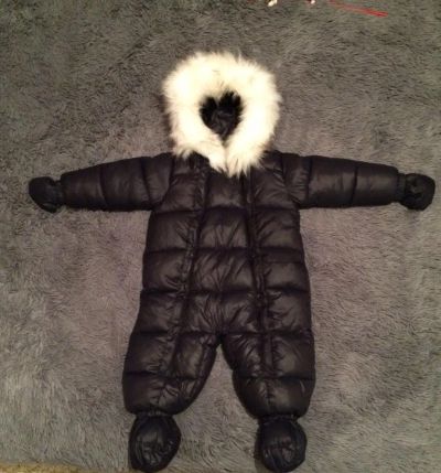 Лот: 10613443. Фото: 1. Комбинезон детский Moncler. Верхняя одежда