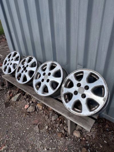 Лот: 25650770. Фото: 1. Литые диски Toyota Japan r14 4... Диски