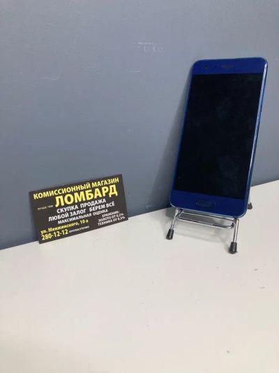 Лот: 19324810. Фото: 1. Honor 9. Смартфоны