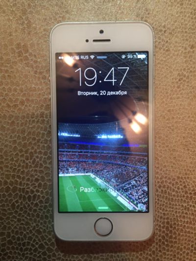 Лот: 8760685. Фото: 1. iPhone 5S. Смартфоны