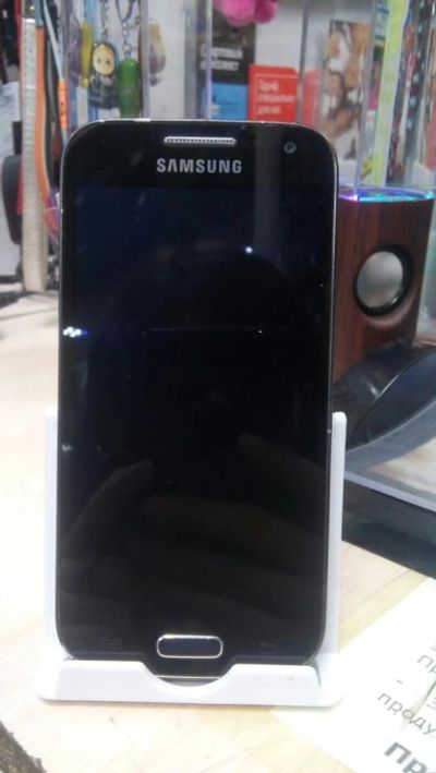 Лот: 9644737. Фото: 1. Телефон Samsung Galaxy S4 mini... Смартфоны