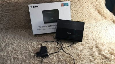 Лот: 7349889. Фото: 1. D-LINK DIR-815,обмен не предлагать. Маршрутизаторы (роутеры)