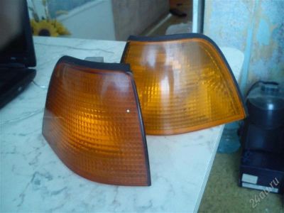 Лот: 2518533. Фото: 1. Передние поворотники BMW E36 оранжевые... Оптика и освещение