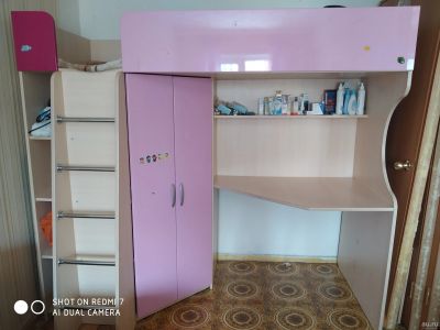 Лот: 15558463. Фото: 1. Кровать-чердак, шкаф с рабочим... Детские кровати и кроватки