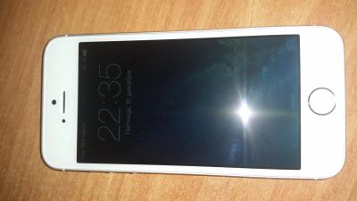 Лот: 4862258. Фото: 1. iphone 5s 16gb white lte. Смартфоны