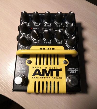 Лот: 17486321. Фото: 1. AMT SS-11B + Electro-Harmonix... Гитарные эффекты и комбоусилители