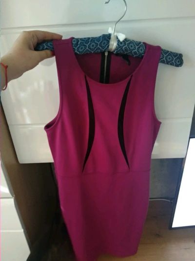 Лот: 14625486. Фото: 1. Новое платье Forever 21 (привезено... Платья