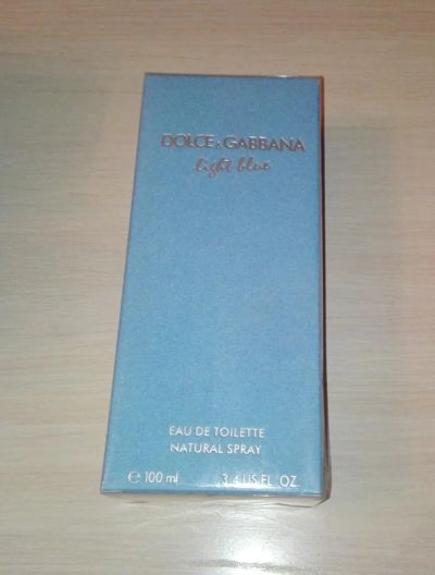 Лот: 7619339. Фото: 1. Парфюмерия, Духи, Туалетная вода... Женская парфюмерия