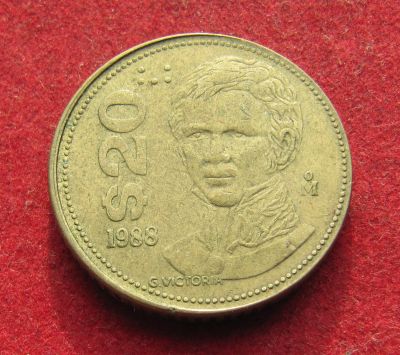 Лот: 19982340. Фото: 1. Мексика 20 песо, 1988 г. Америка
