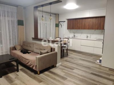 Лот: 25285746. Фото: 1. 3-комн. квартира , Красноярск... Квартиры, студии