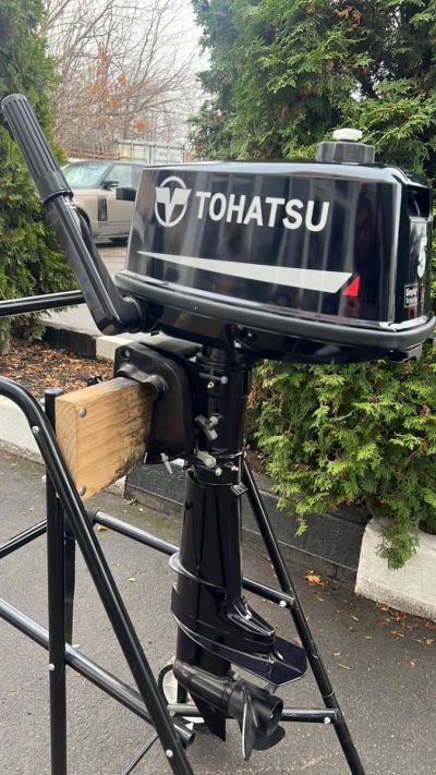 Лот: 25362894. Фото: 1. 2х-тактный лодочный мотор TOHATSU... Лодочные моторы