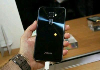 Лот: 11594481. Фото: 1. Asus zenfone 3 ze520kl. Смартфоны