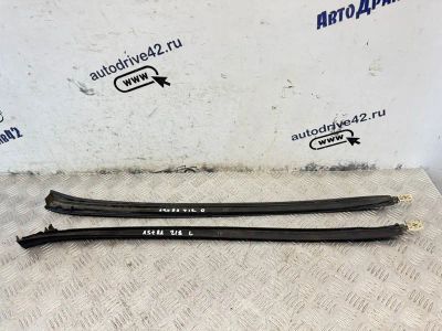 Лот: 25558481. Фото: 1. молдинг лобового стекла Opel Astra... Другое (автозапчасти)