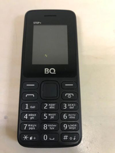 Лот: 11113454. Фото: 1. Телефон BQ BQM-1831 Step+ (на... Кнопочные мобильные телефоны