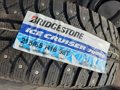 Лот: 16069480. Фото: 1. Новые R16 215/65 Bridgestone 7000... Шины