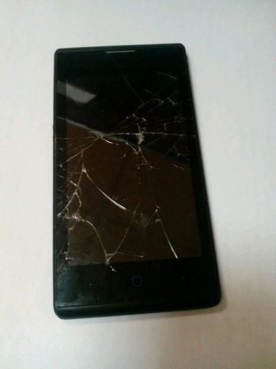 Лот: 10352682. Фото: 1. A250 . ZTE V815W Рамка дисплея... Корпуса, клавиатуры, кнопки