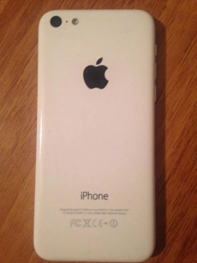 Лот: 6993435. Фото: 1. iPhone 5C. Смартфоны