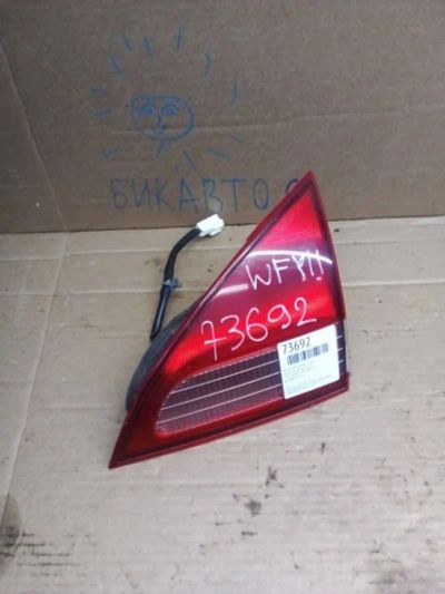 Лот: 21405016. Фото: 1. вставка багажника Nissan Wingroad... Двигатель и элементы двигателя