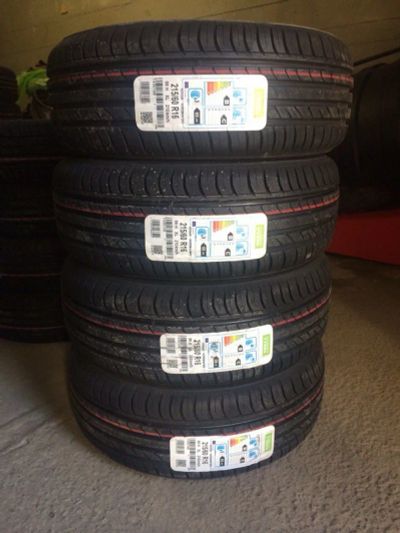 Лот: 10897296. Фото: 1. 215/60 R16 "Nokian Nordman SX2... Шины