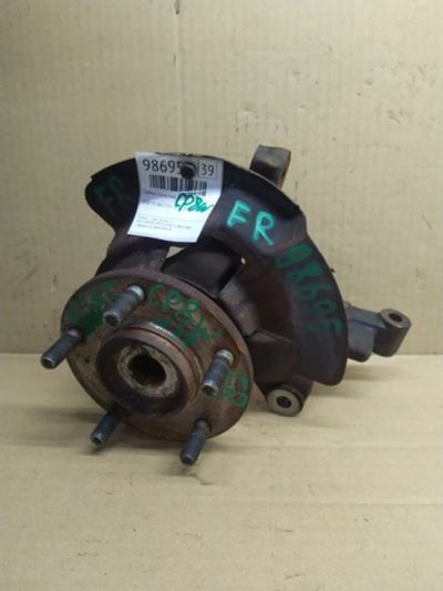 Лот: 21397314. Фото: 1. ступица Mazda Premacy CP8W. Двигатель и элементы двигателя