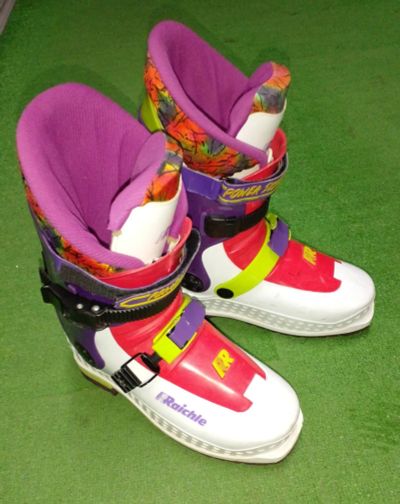 Лот: 19898084. Фото: 1. Сноубордические ботинки Raichel... Ботинки