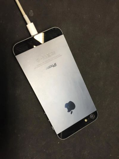 Лот: 7364583. Фото: 1. Apple iphone 5 black, 16gb. Смартфоны