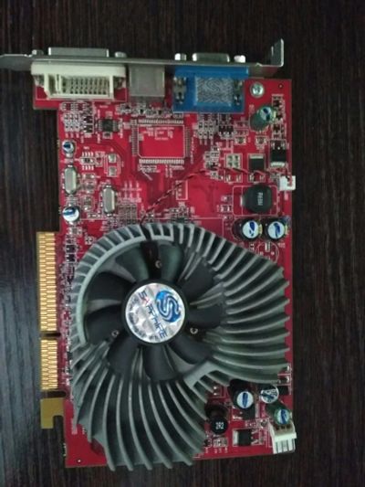 Лот: 11888779. Фото: 1. Видеокарта ATI Sapphire X1600... Видеокарты