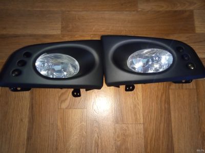 Лот: 14297102. Фото: 1. Противотуманная фара HONDA FIT... Оптика и освещение