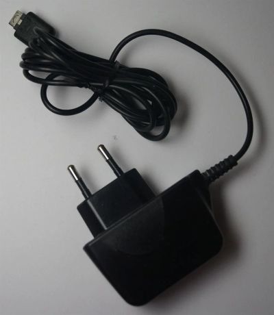 Лот: 2704685. Фото: 1. Зарядное устройство LG STA-P52RD... Зарядные устройства, блоки питания, адаптеры сетевые для смартфонов