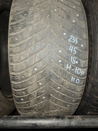 Лот: 25059822. Фото: 1. (1шт)235-45-18 Nokian Hakkapeliitta... Шины