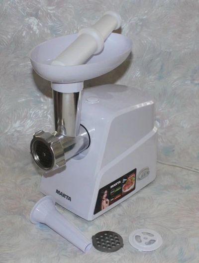 Лот: 15161813. Фото: 1. Мясорубка Marta MT-2085 неисправна. Кухонная