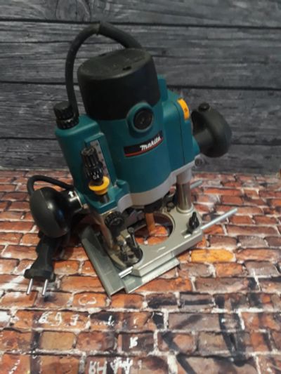Лот: 11534032. Фото: 1. Makita Rp1110c. Электроинструмент