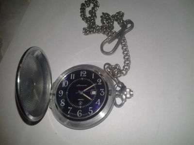Лот: 6727798. Фото: 1. часы карманные Молния, синий циферблат... Оригинальные наручные часы