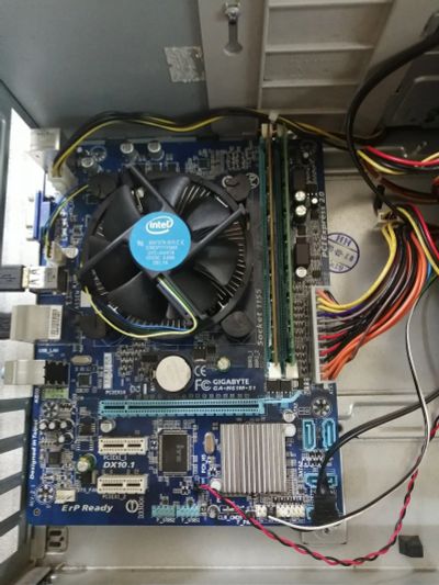 Лот: 17080098. Фото: 1. ga-h61m-s1 + DDR3 8gb 1600. Комплекты запчастей
