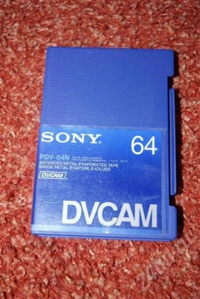 Лот: 583846. Фото: 1. Видеокассета Sony DVCam 64. Другое (тв и видео)