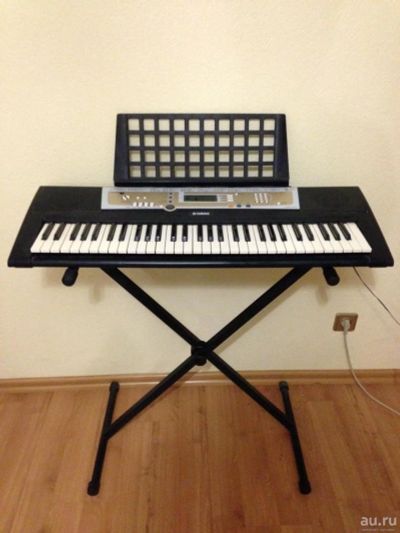 Лот: 8126449. Фото: 1. Синтезатор Yamaha PSR R200 (со... Клавишные