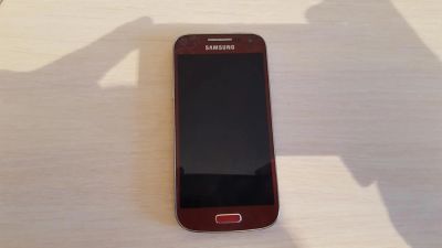 Лот: 6765473. Фото: 1. Samsung Galaxy S4 Mini La Fleur. Смартфоны