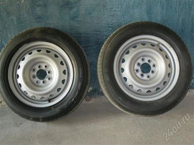 Лот: 436221. Фото: 1. продам колеса с дисками 2шт. Шины
